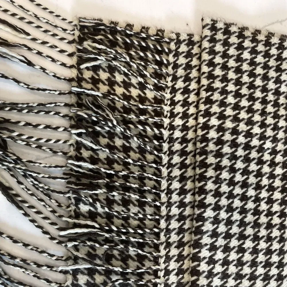 Cashmere Houndstooth Scarf Made In Scotland 64x12